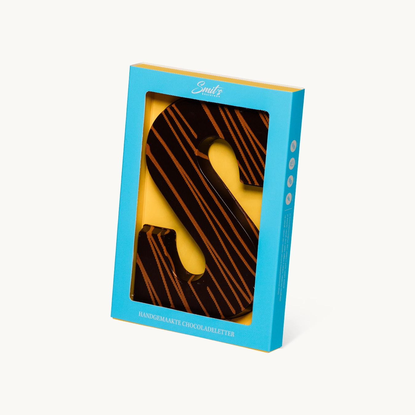 Gefüllter Schokoladen-Buchstaben-Fudge