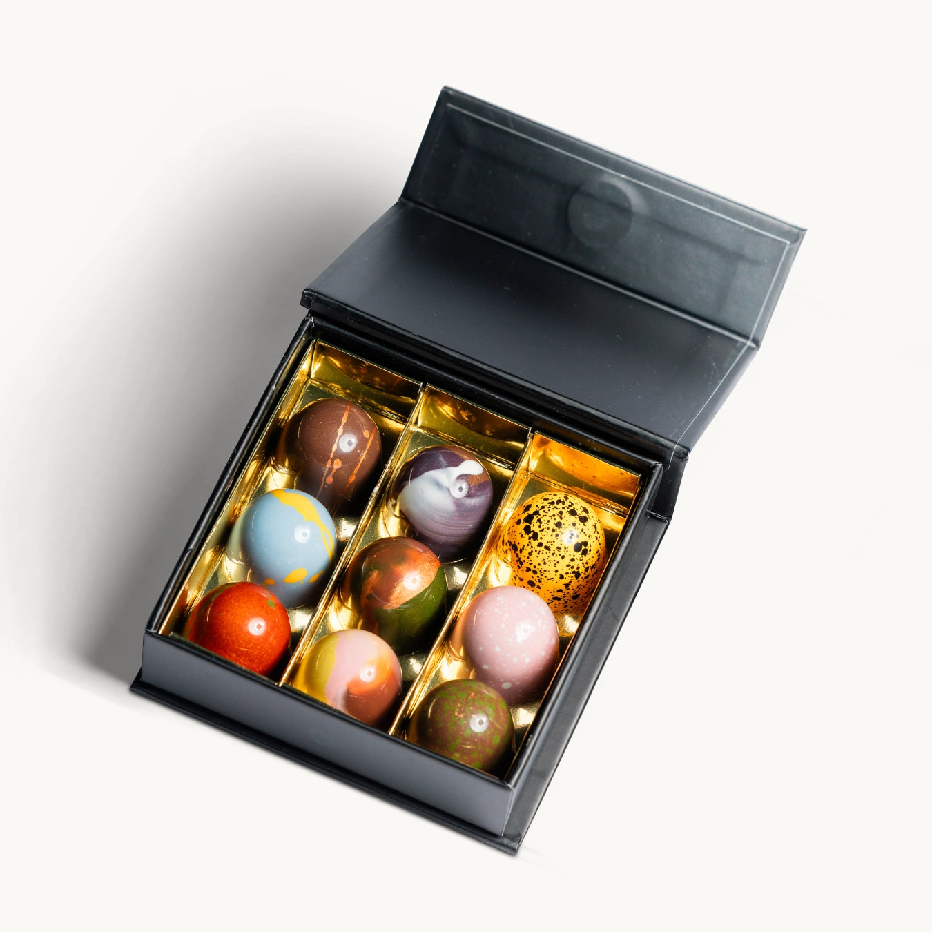 4 Pralinen in einer edlen Schachtel mit Ihrem eigenen Logo