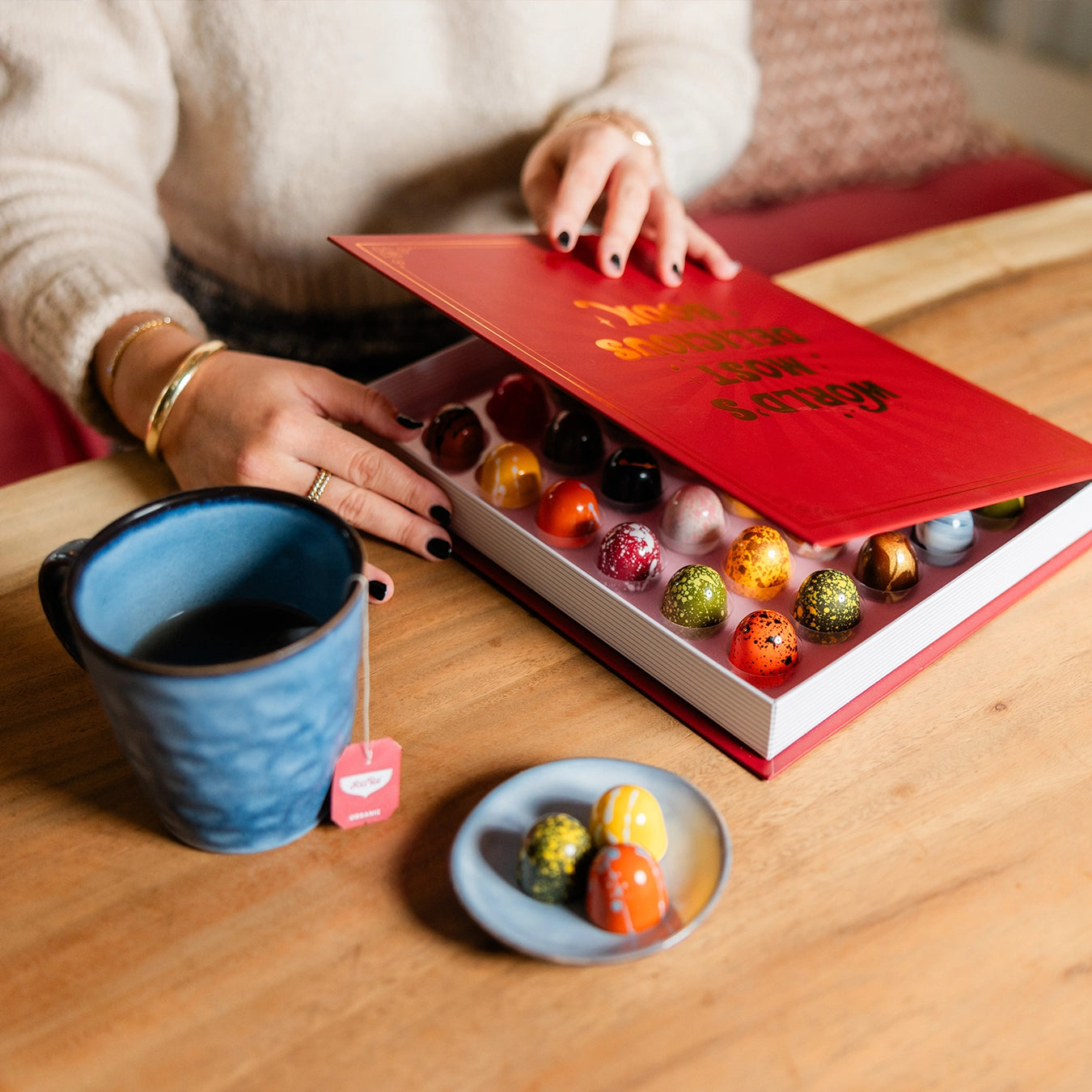 Bonbonbook 30 Pralinen (Rot)